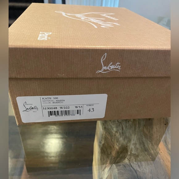 SOLD* White Kate Christian Louboutin Heels - Picture 4 of 8